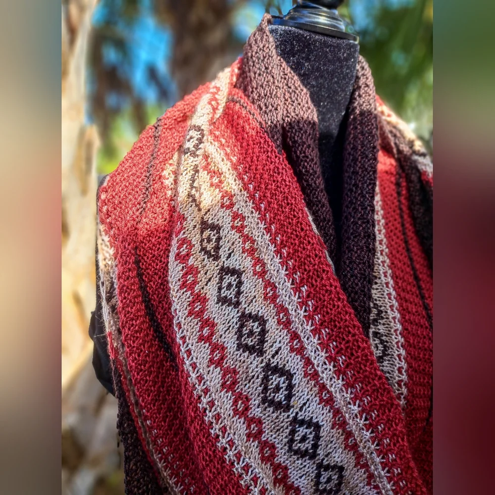 Hand Knitted Shawl One of a Kind Elegant Red Beige Coffee Brown Merino Wool - Picture 11 of 15